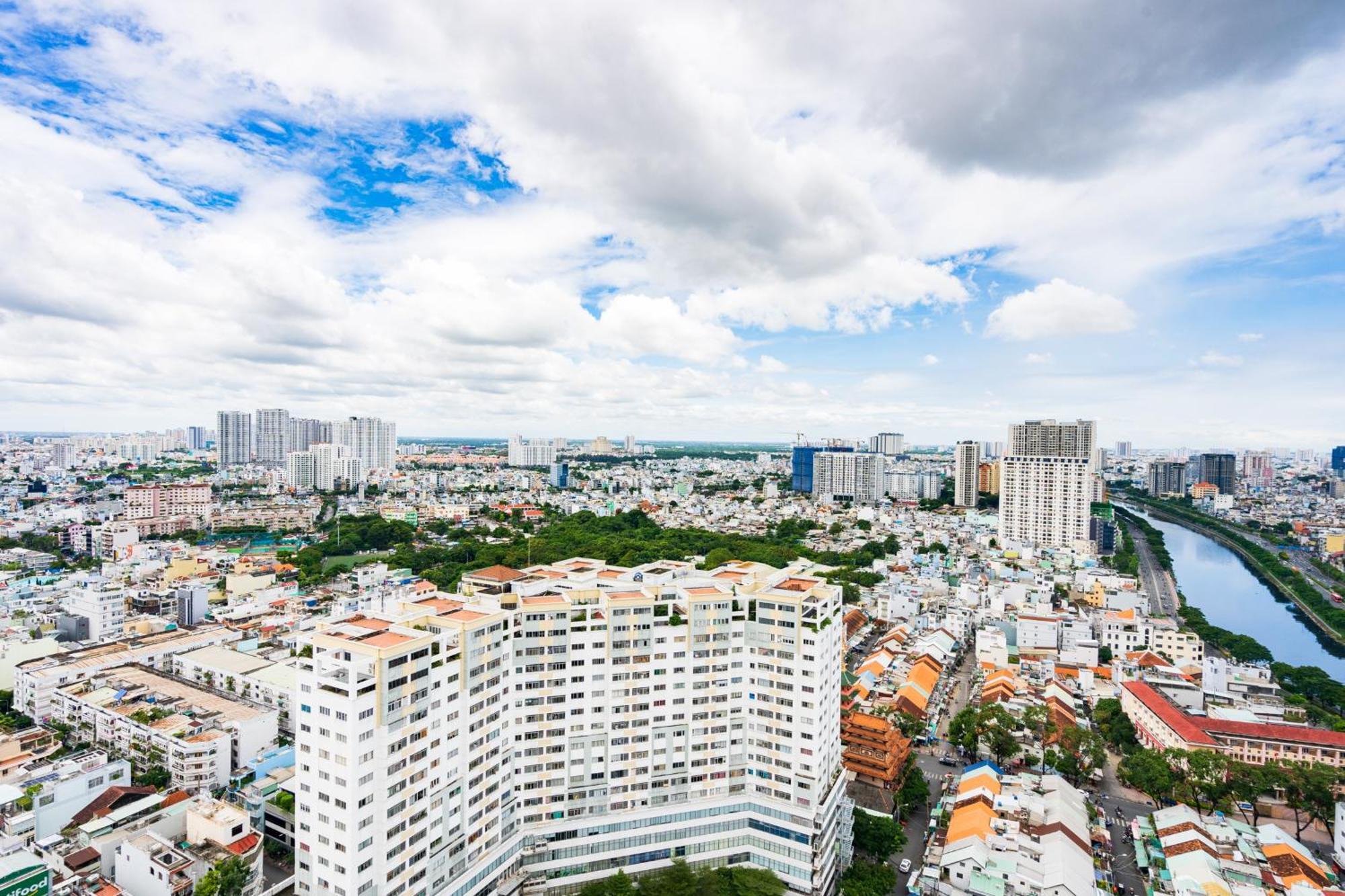 Min' Apartment - Rivergate Residence Downtown Bui Vien - Free Pool 호치민 외부 사진